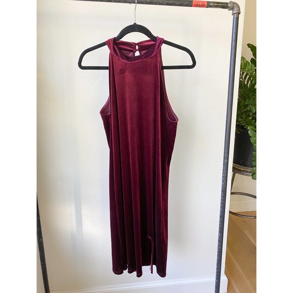 GREEN ENVELOPE Los Angeles Women's Maroon Velvet Sleeveless Mini Dress size L - Picture 1 of 10